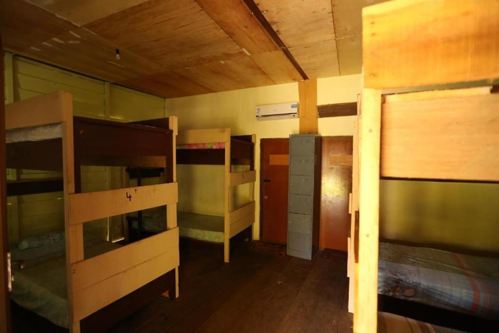 C Point Krui Bed & Breakfast Dış mekan fotoğraf